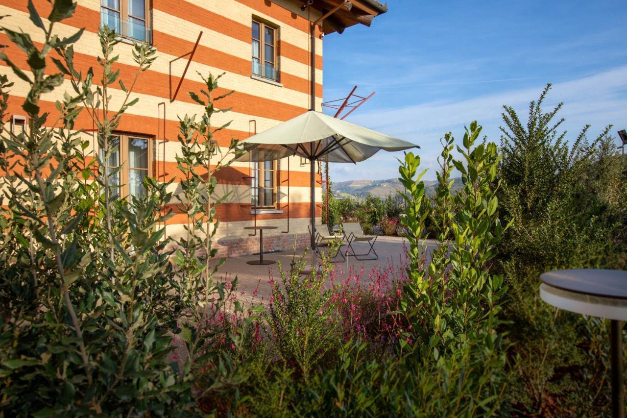 Villaggio Narrante - Cascina Galarej 塞拉伦加·达尔巴 外观 照片