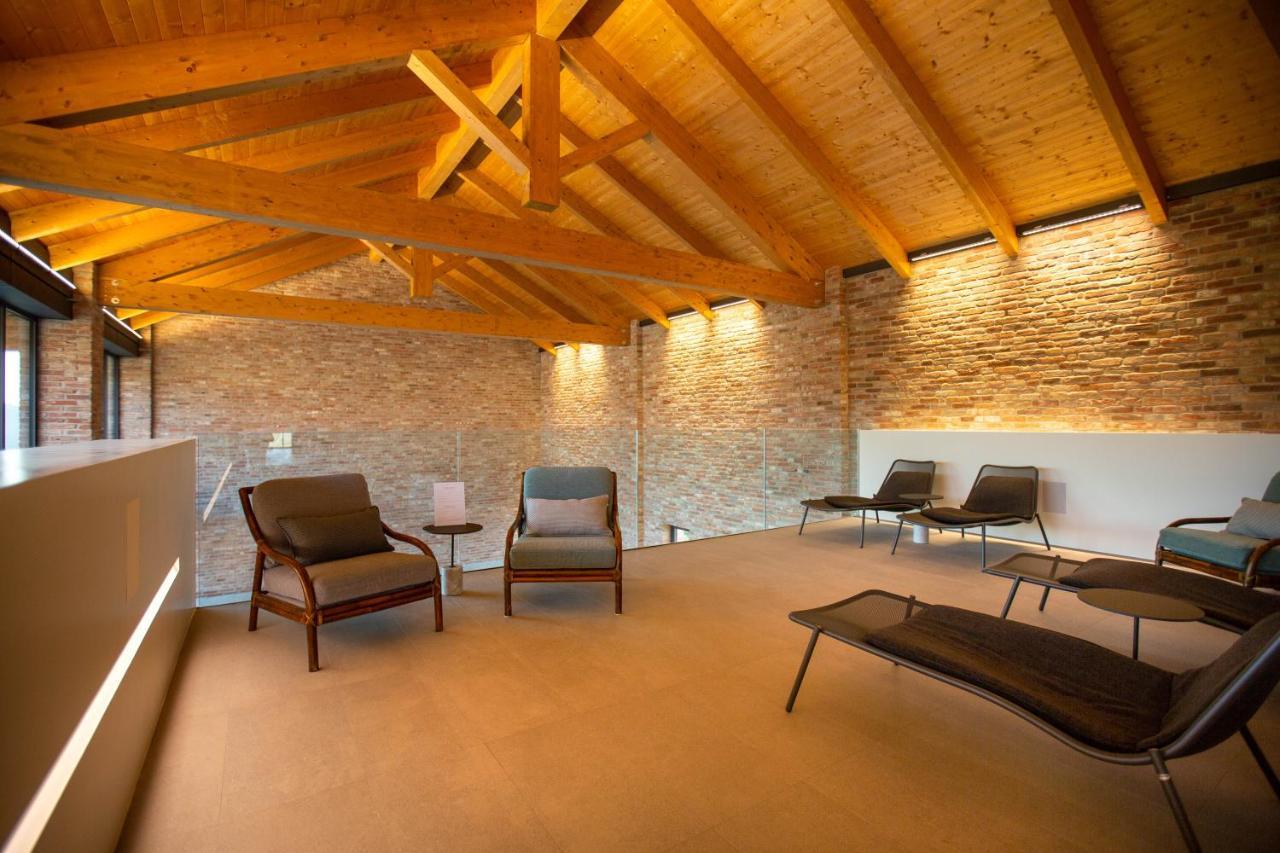 Villaggio Narrante - Cascina Galarej 塞拉伦加·达尔巴 外观 照片